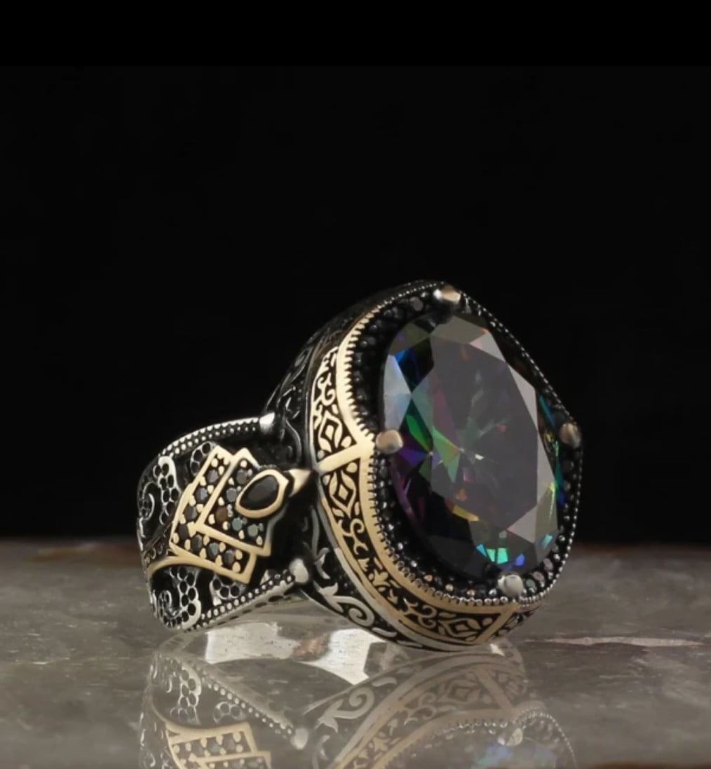 Anel Turco em prata esterlina 925 com pedras preciosa Alexandrite uma joia única
