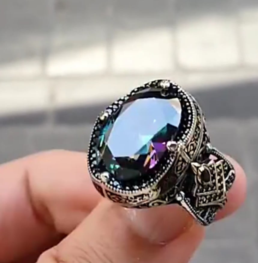 Anel Turco em prata esterlina 925 com pedras preciosa Alexandrite uma joia única