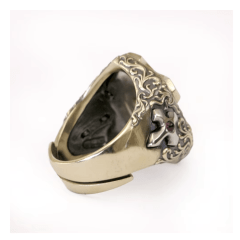 Anel cruz escudo feito a mão com moeda antiga acabamento perfeito Joia exclusiva