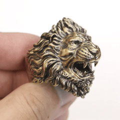 Anel leão em moeda antiga joia feita a mão hiper-realista 