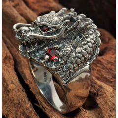 Anel dragão em prata 925 com pedras zirção fino acabamento, anel grande vigoroso muito bonito .