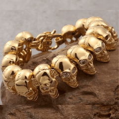 Pulseira  caveiras em aço inoxidável com olhos em Zircônia  peça única perfeita 