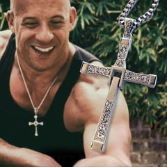 Colar Dominic Toretto velozes e furiosos o original feito em aço titânio esse é para todo vida .