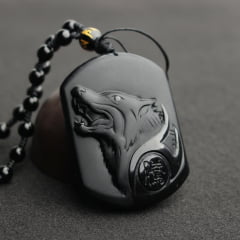 Pingente amuleto de lobo de pedra obsidiana  natural 